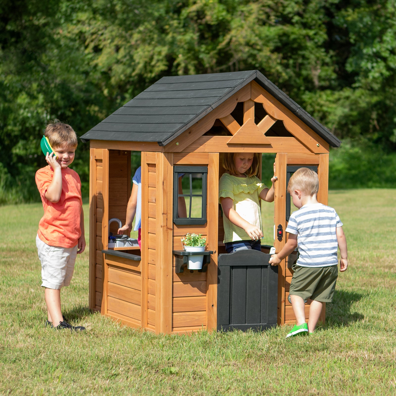 Sweetwater Playhouse — manufacturer photo 1