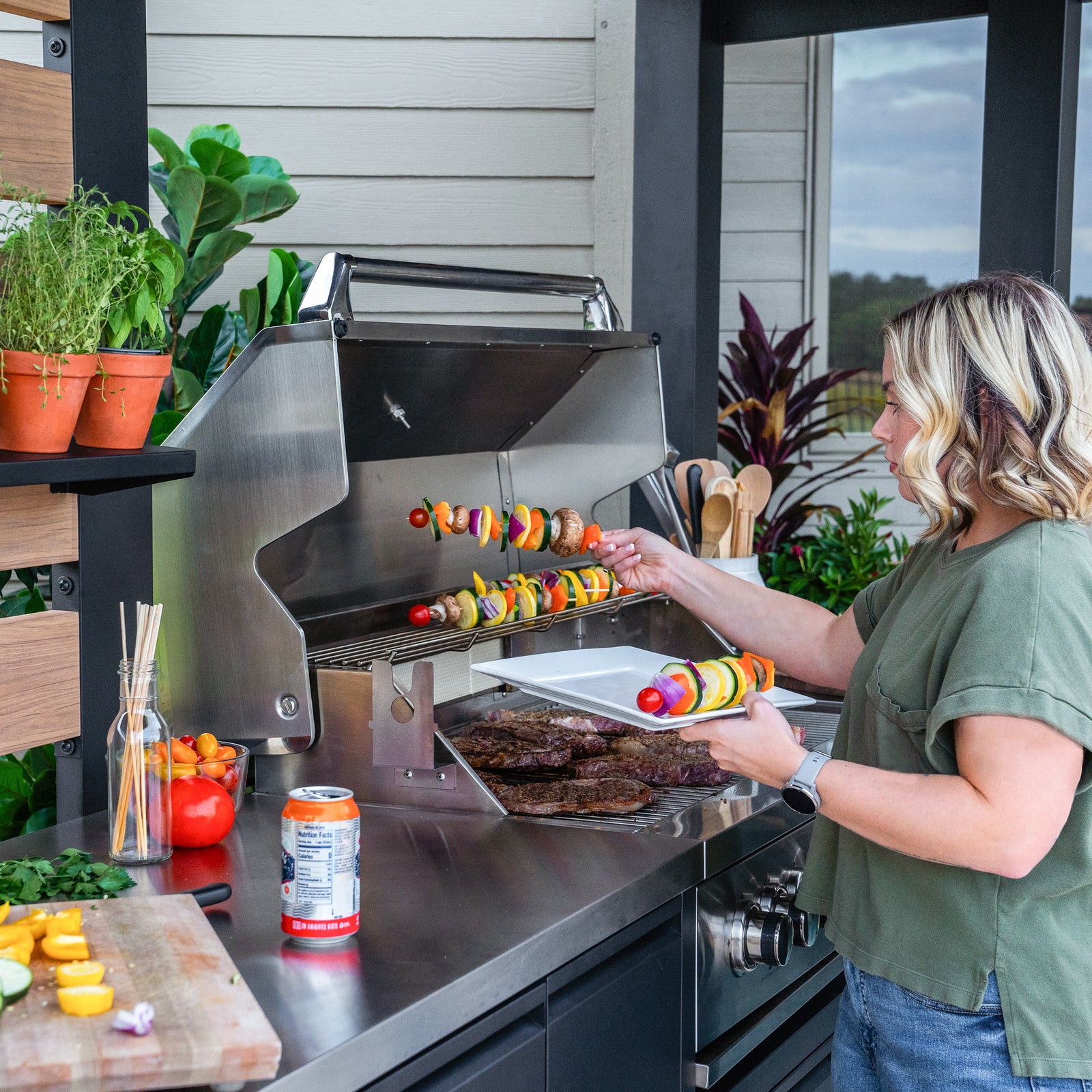 Fusion Flame Outdoor Kitchen — manufacturer photo 20